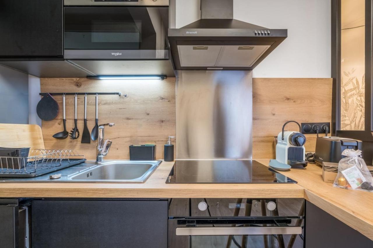 Superbe appartement en vieille ville et à 5 min à pied du lac ! Parking gratuit Annecy Esterno foto