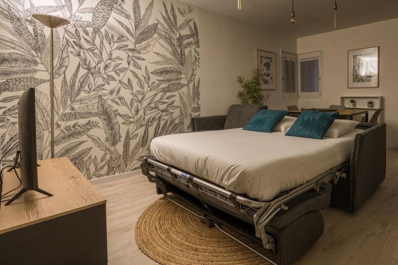 Superbe appartement en vieille ville et à 5 min à pied du lac ! Parking gratuit Annecy Esterno foto
